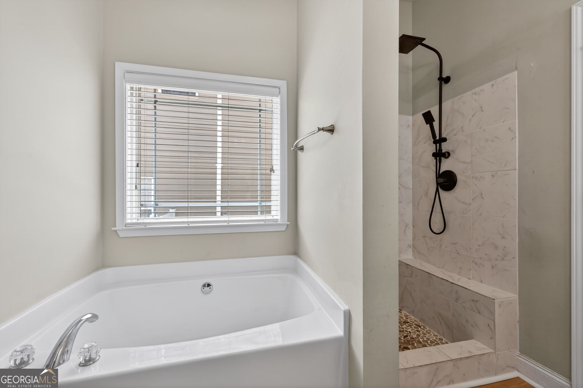 719 Ivy Brook Way Property Photo 10