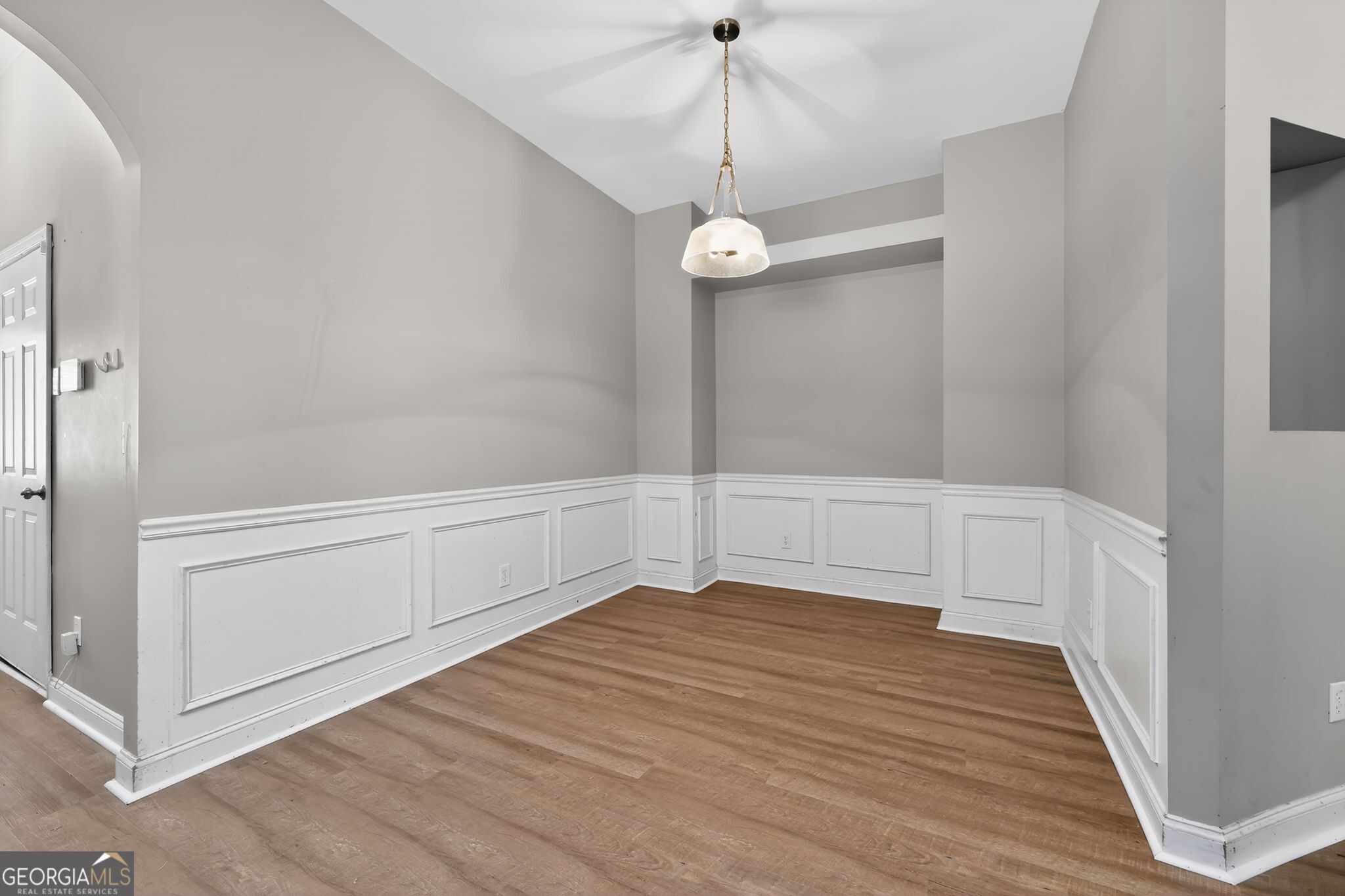 719 Ivy Brook Way Property Photo 17