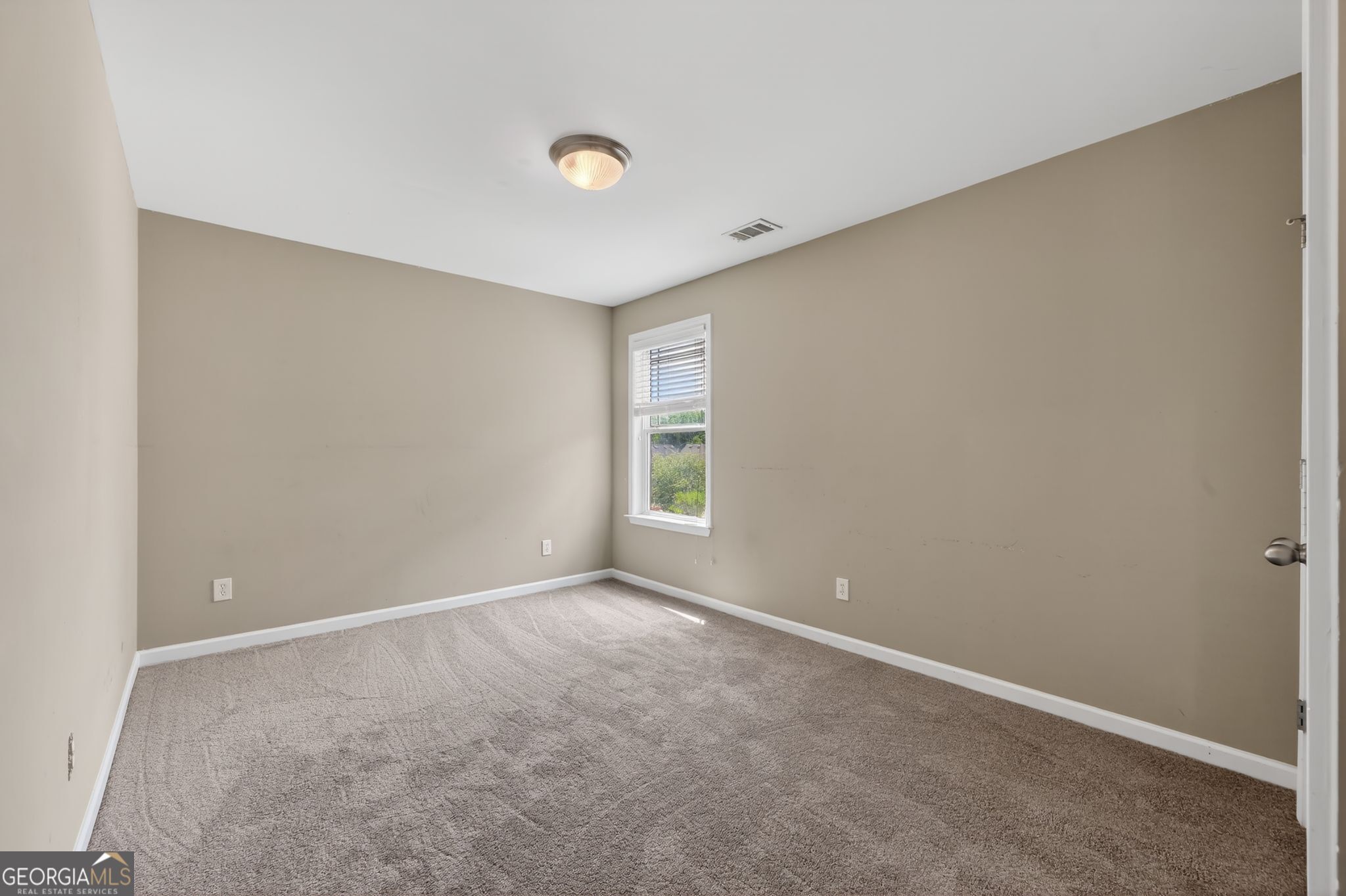 719 Ivy Brook Way Property Photo 25