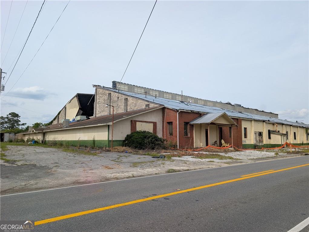 1114 E Marion Avenue Property Photo 1