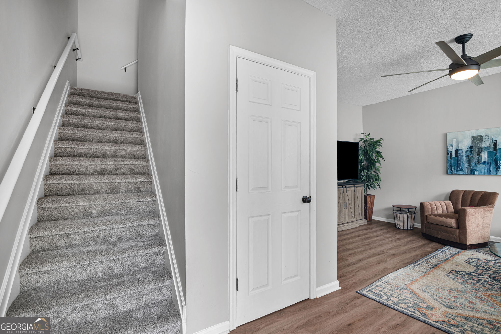 410 Rosewood Lane Property Photo 5