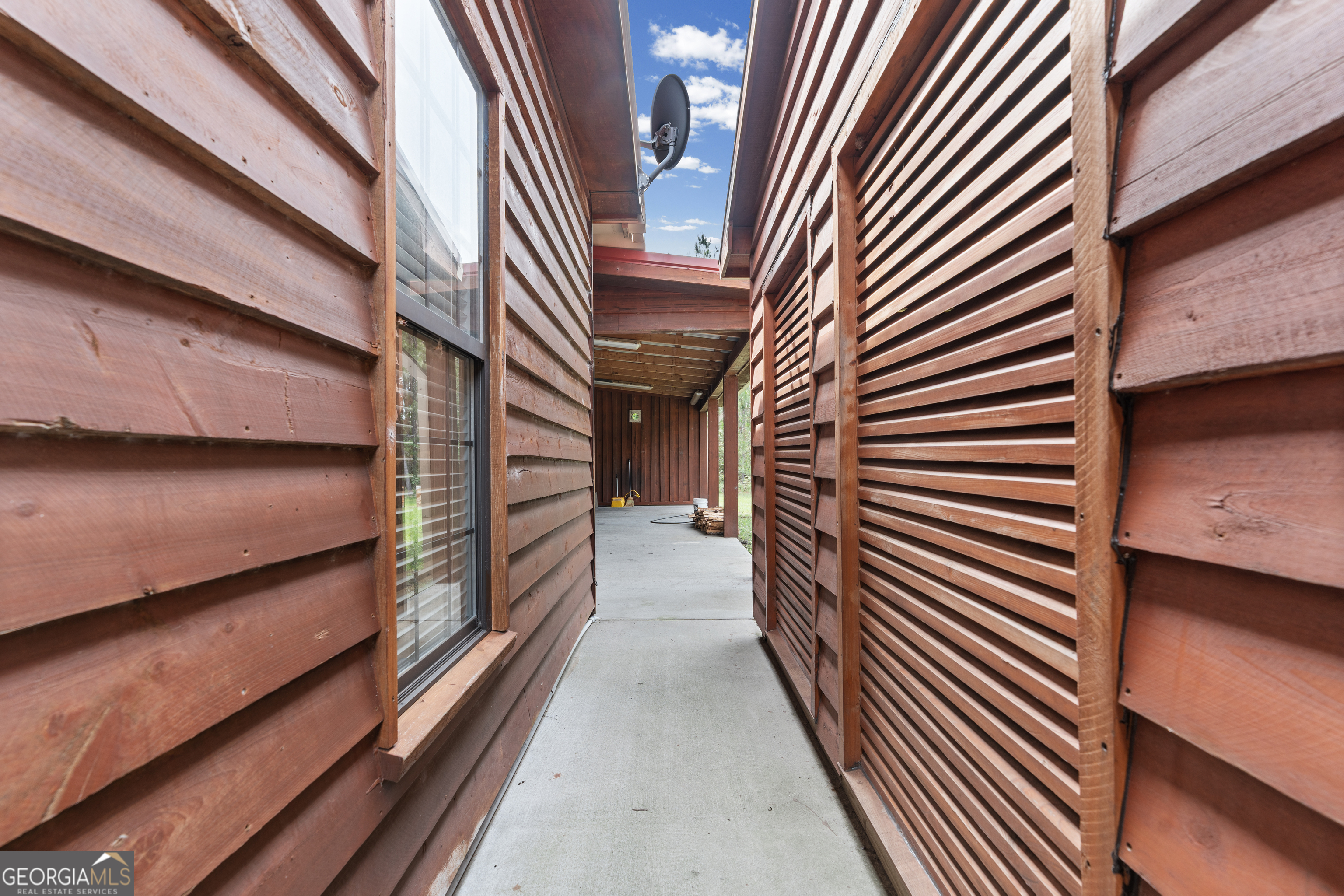 5300 Golden Isle W Property Photo 16