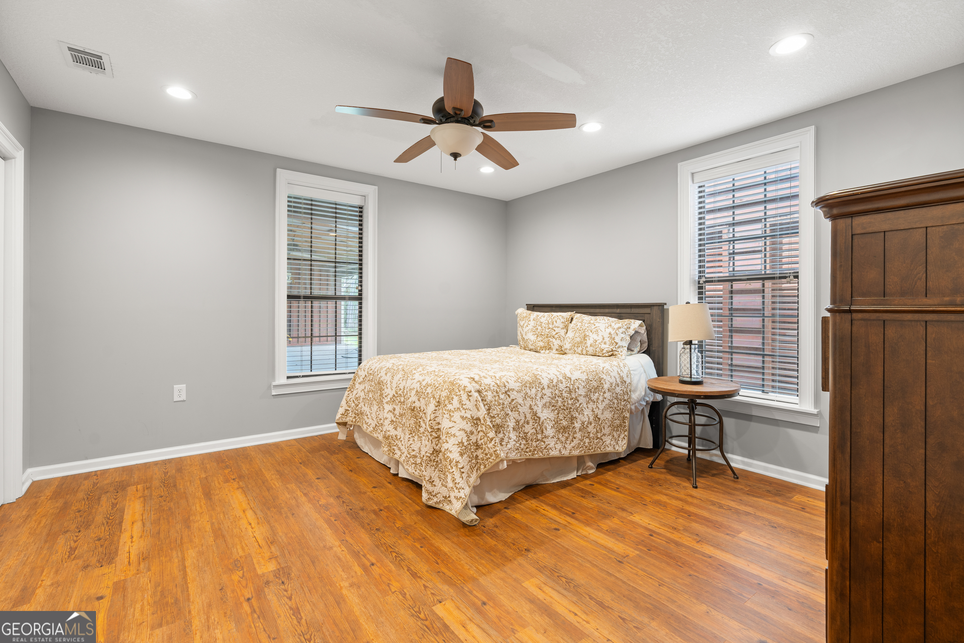 5300 Golden Isle W Property Photo 54