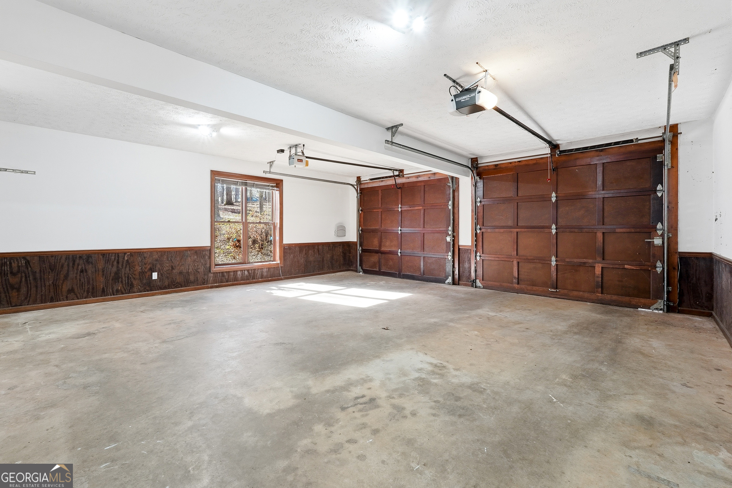 4715 Creek Wood Drive Property Photo 12