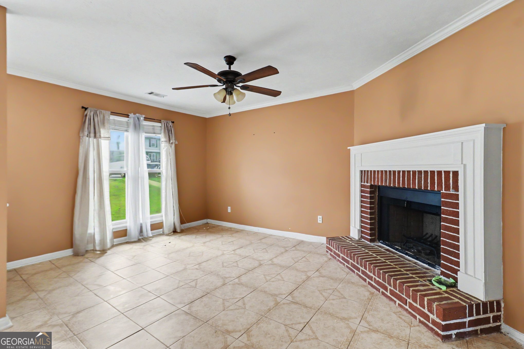 8577 Jamestown Way Property Photo 7