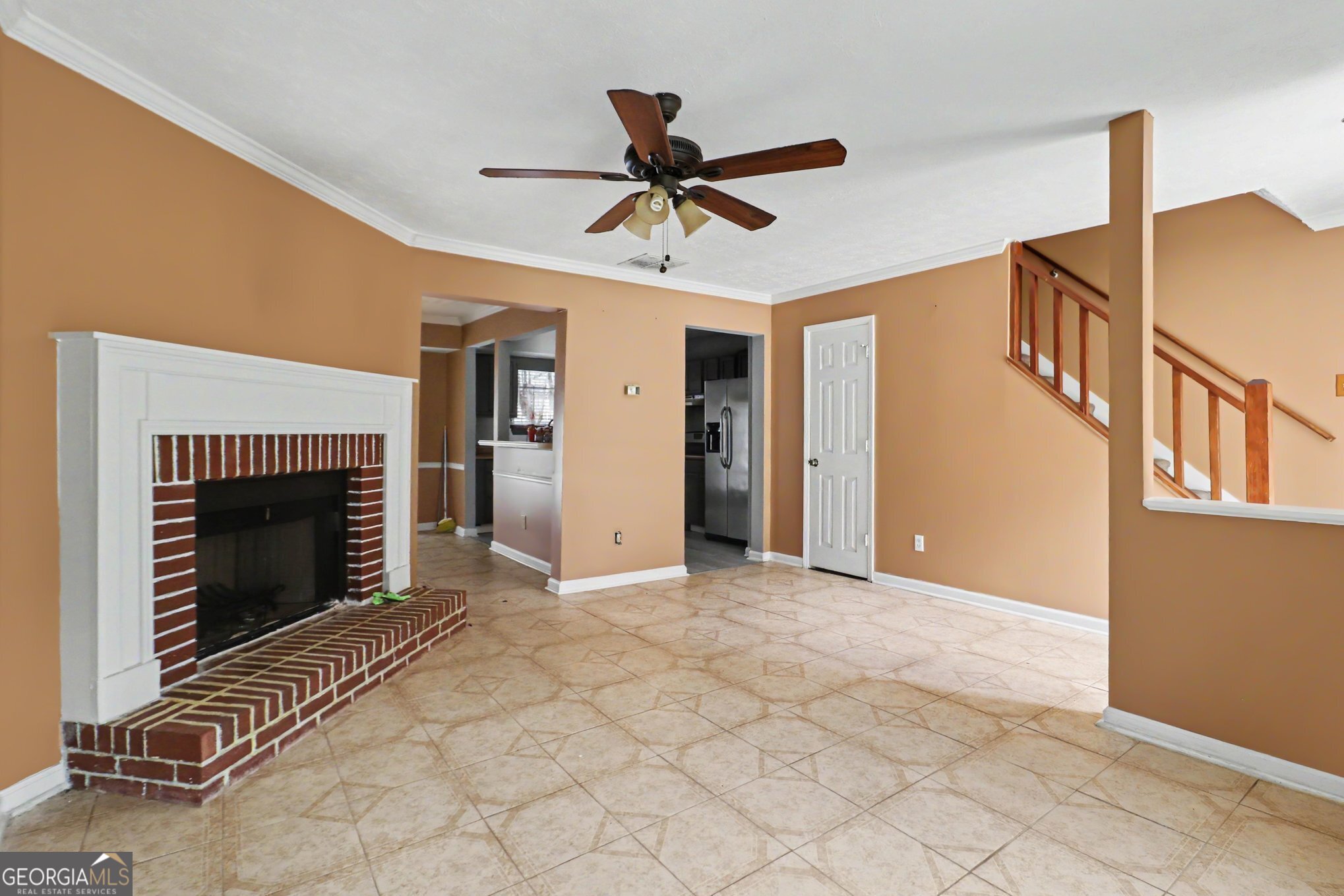 8577 Jamestown Way Property Photo 8