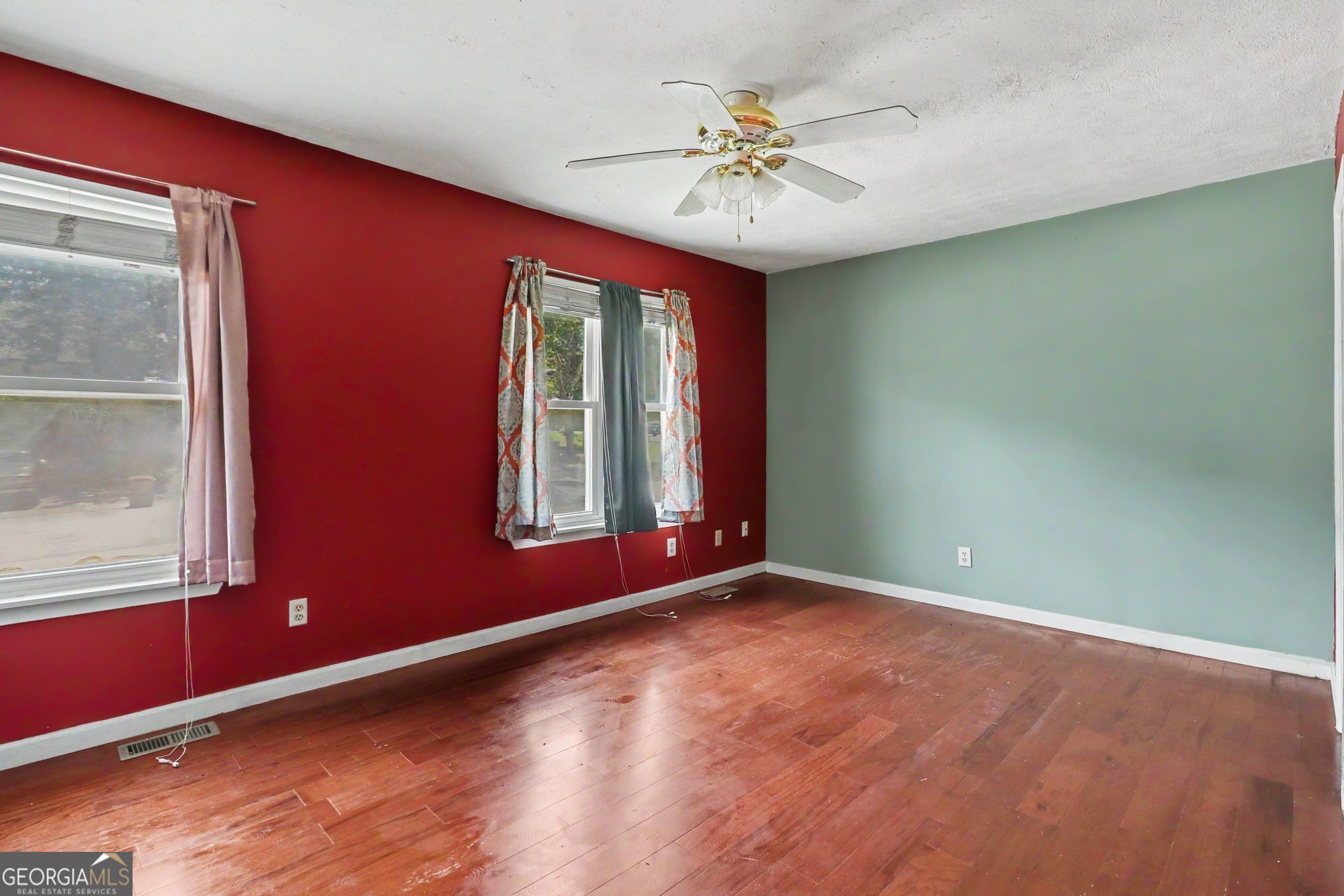 8577 Jamestown Way Property Photo 23
