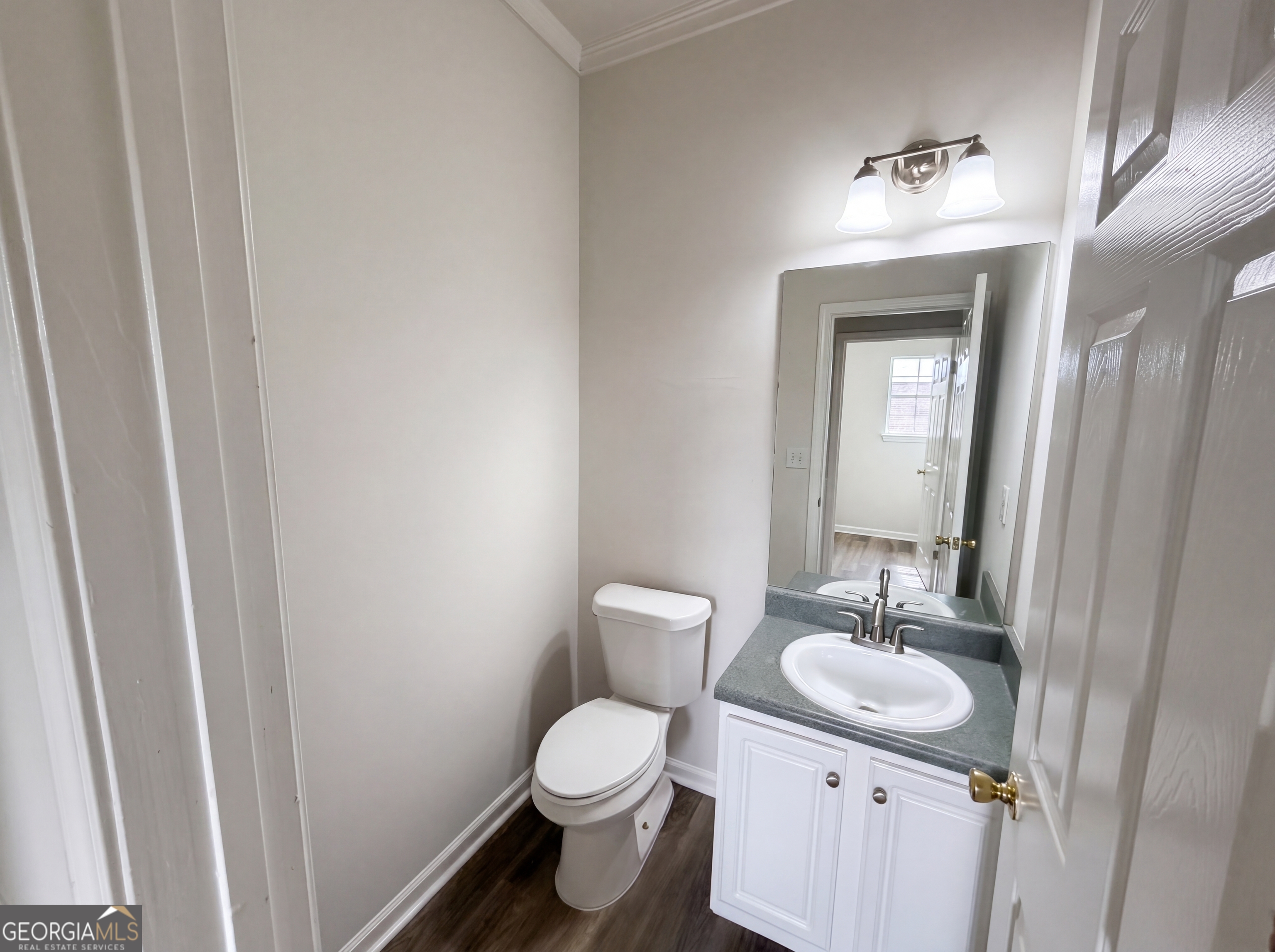 525 Michael Circle Property Photo 6