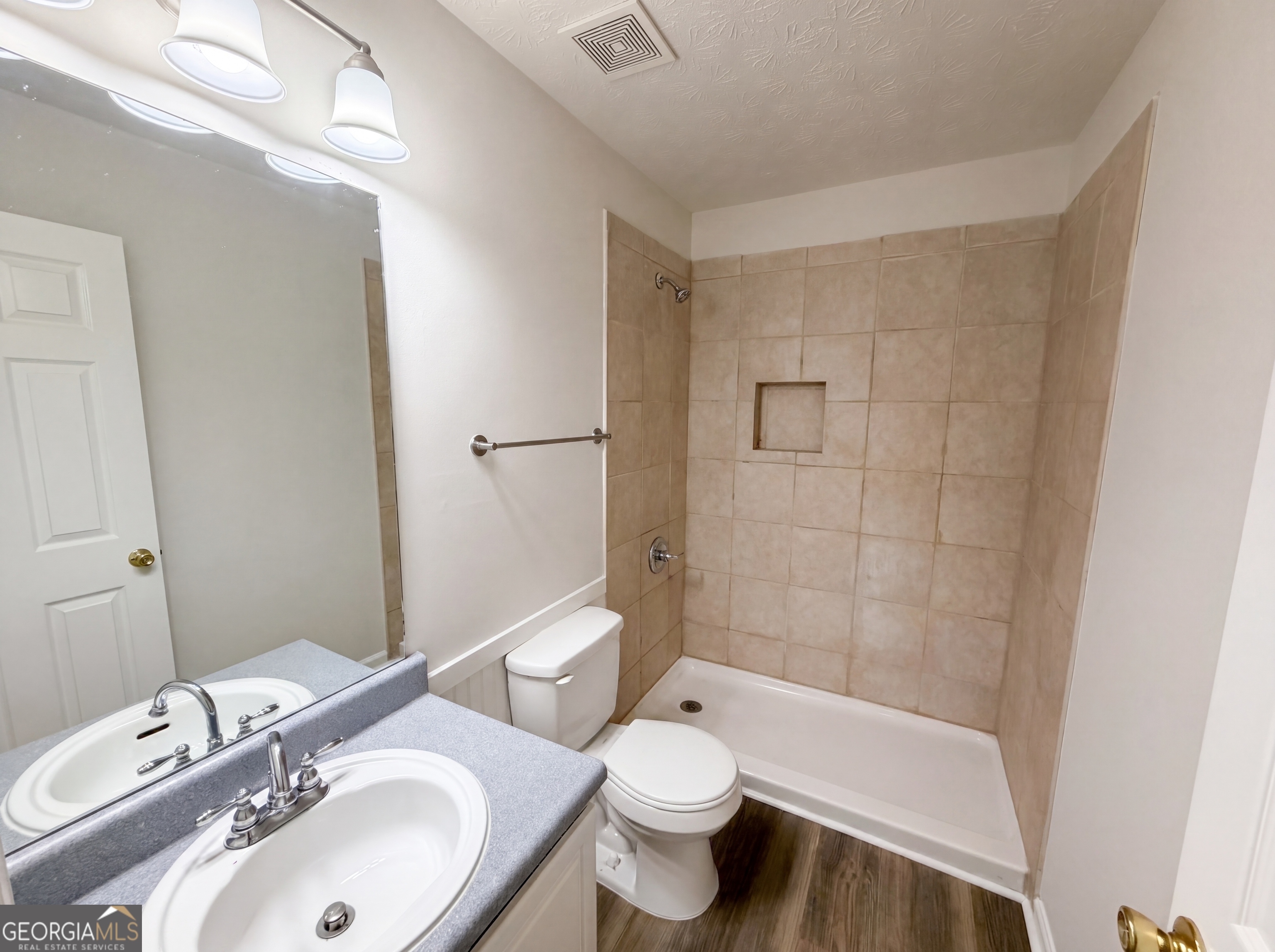 525 Michael Circle Property Photo 15