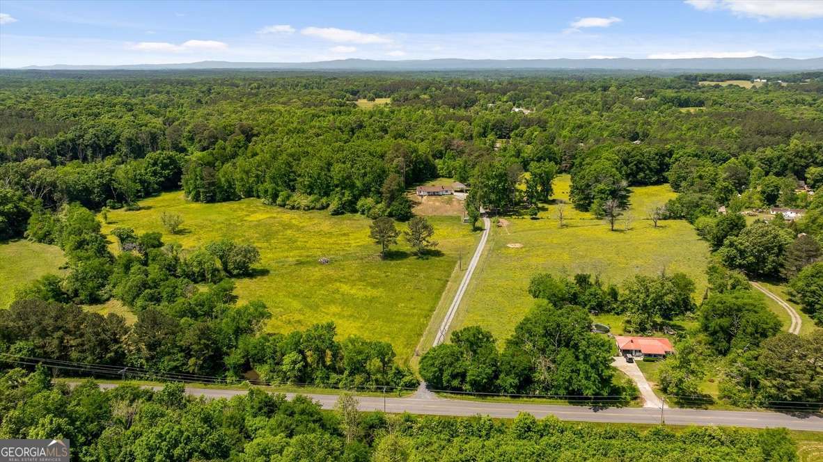 446 Brown Bridge Road Property Photo 2
