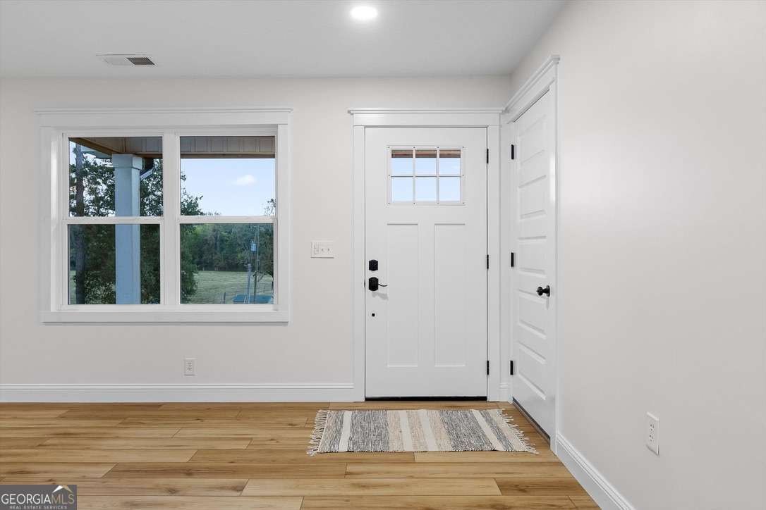 446 Brown Bridge Road Property Photo 31