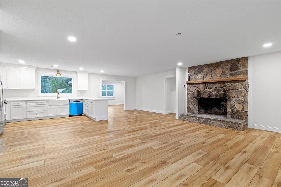 446 Brown Bridge Road Property Photo 33
