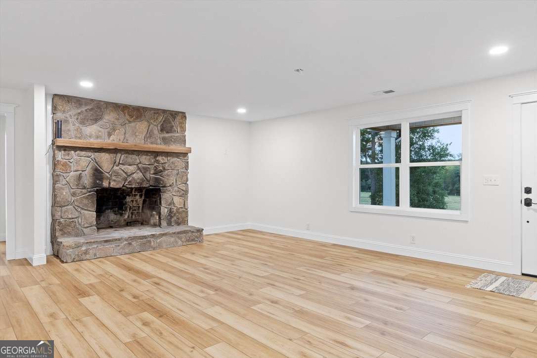 446 Brown Bridge Road Property Photo 37