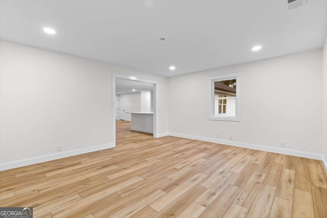 446 Brown Bridge Road Property Photo 46