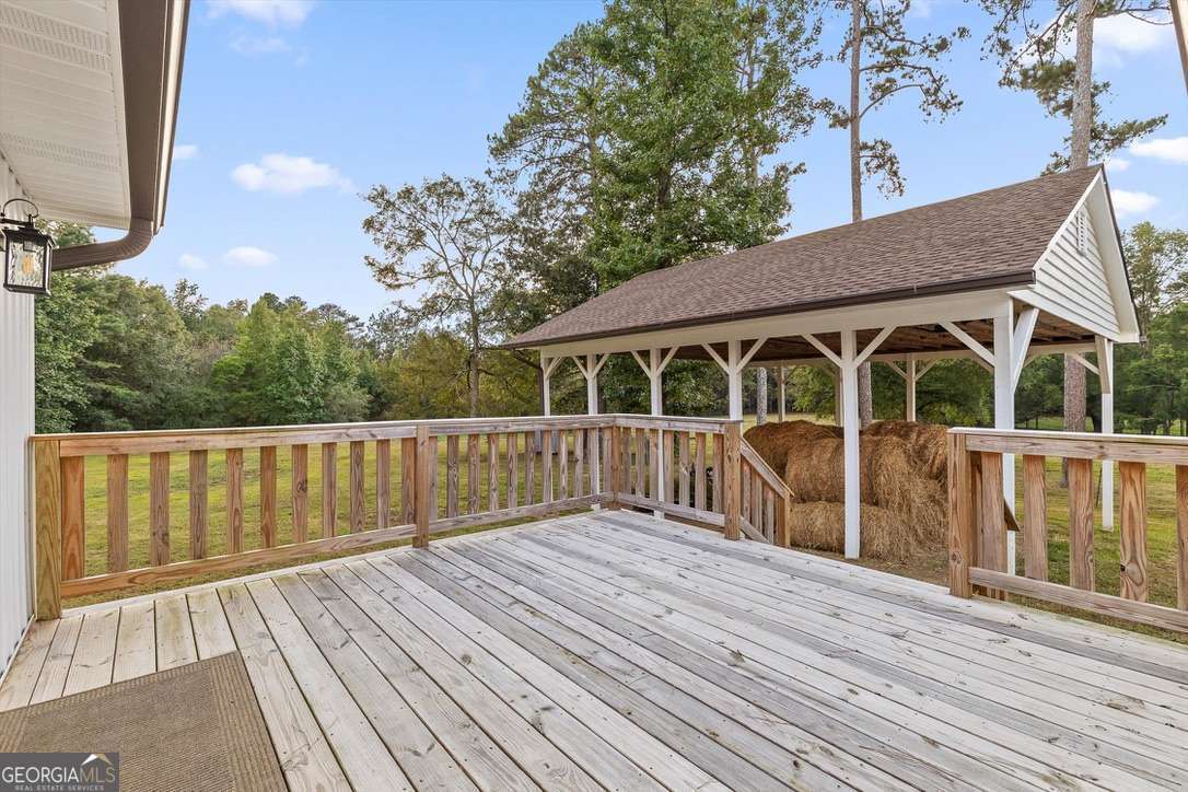 446 Brown Bridge Road Property Photo 47