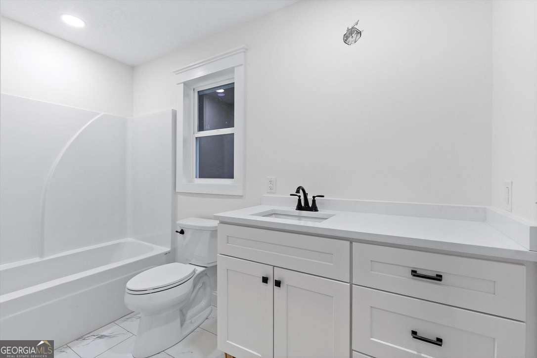 446 Brown Bridge Road Property Photo 62