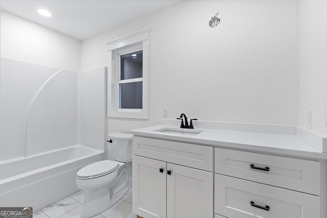 446 Brown Bridge Road Property Photo 62