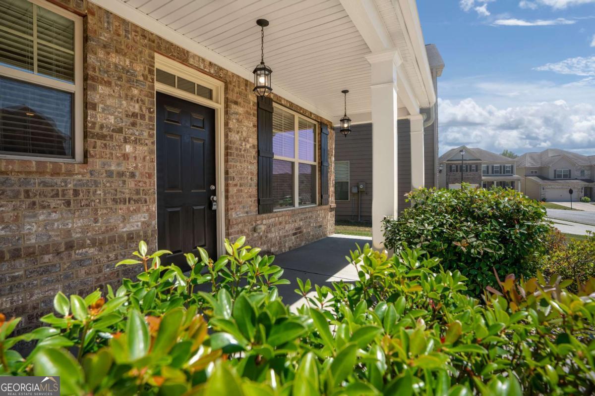 1297 Wesleyan Place Property Photo 4