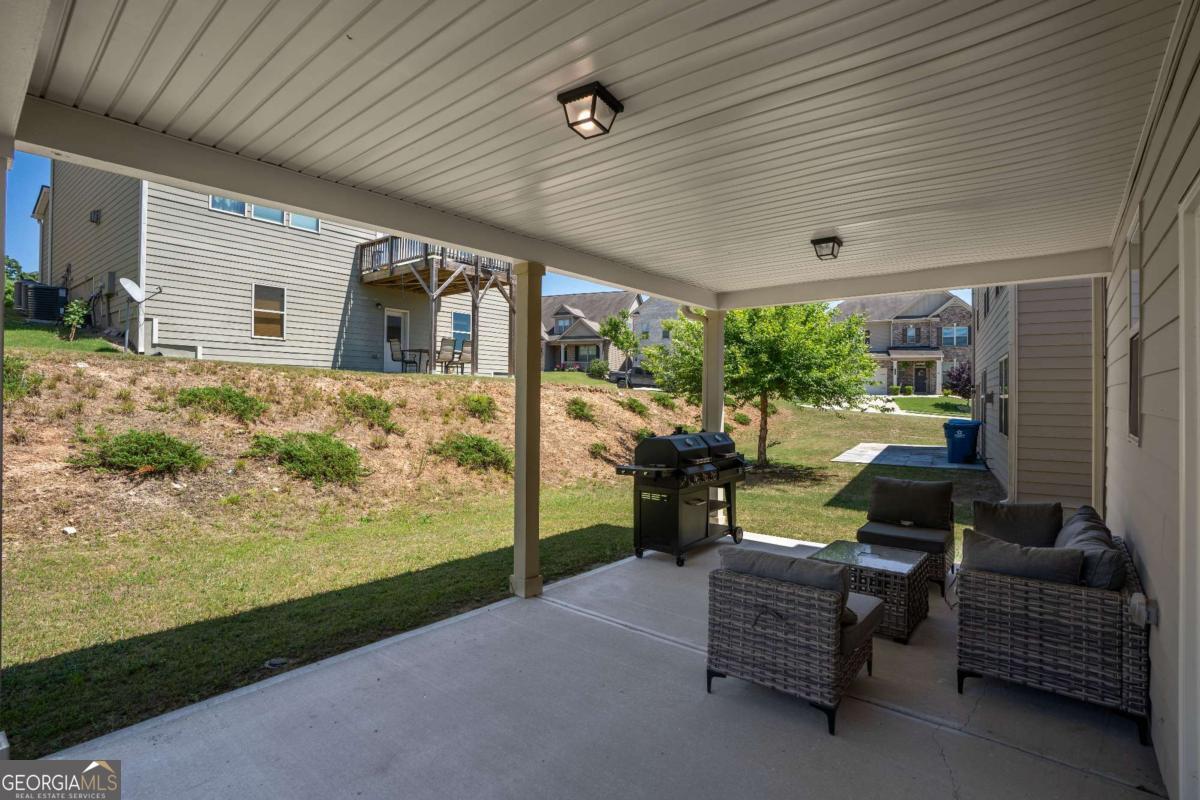 1297 Wesleyan Place Property Photo 15