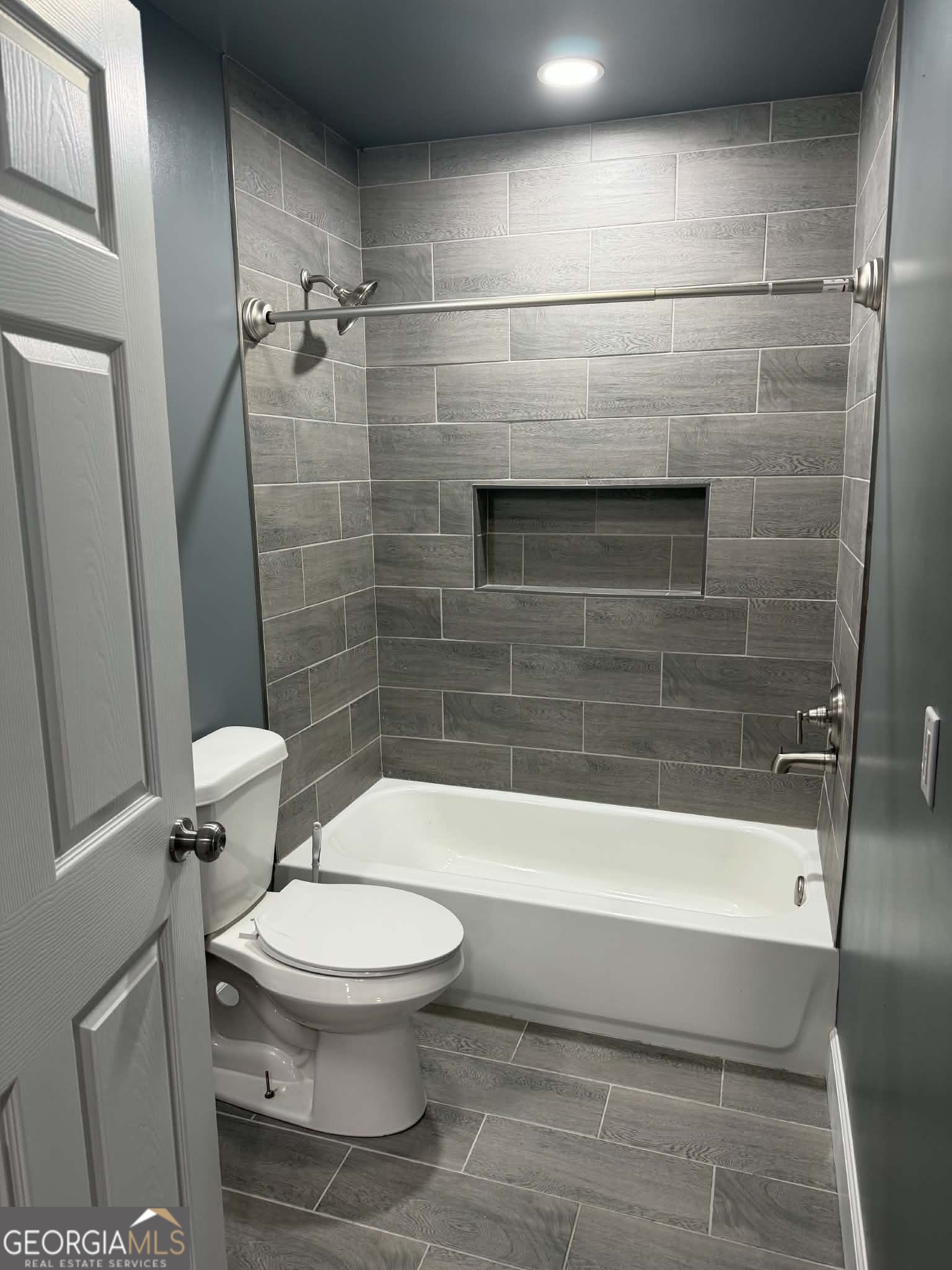 5545 Bacon Avenue Property Photo 9