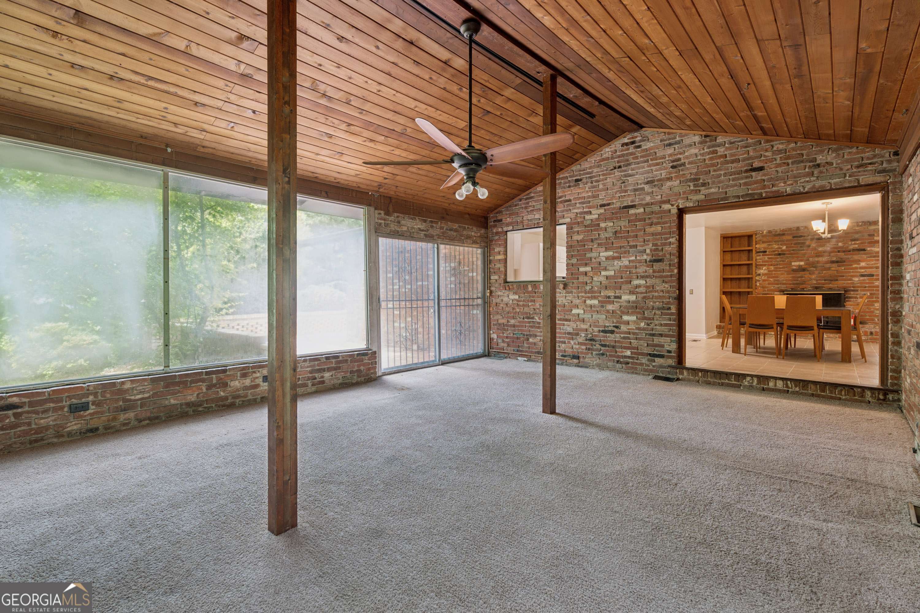 3543 Cloudland Drive Property Photo 11