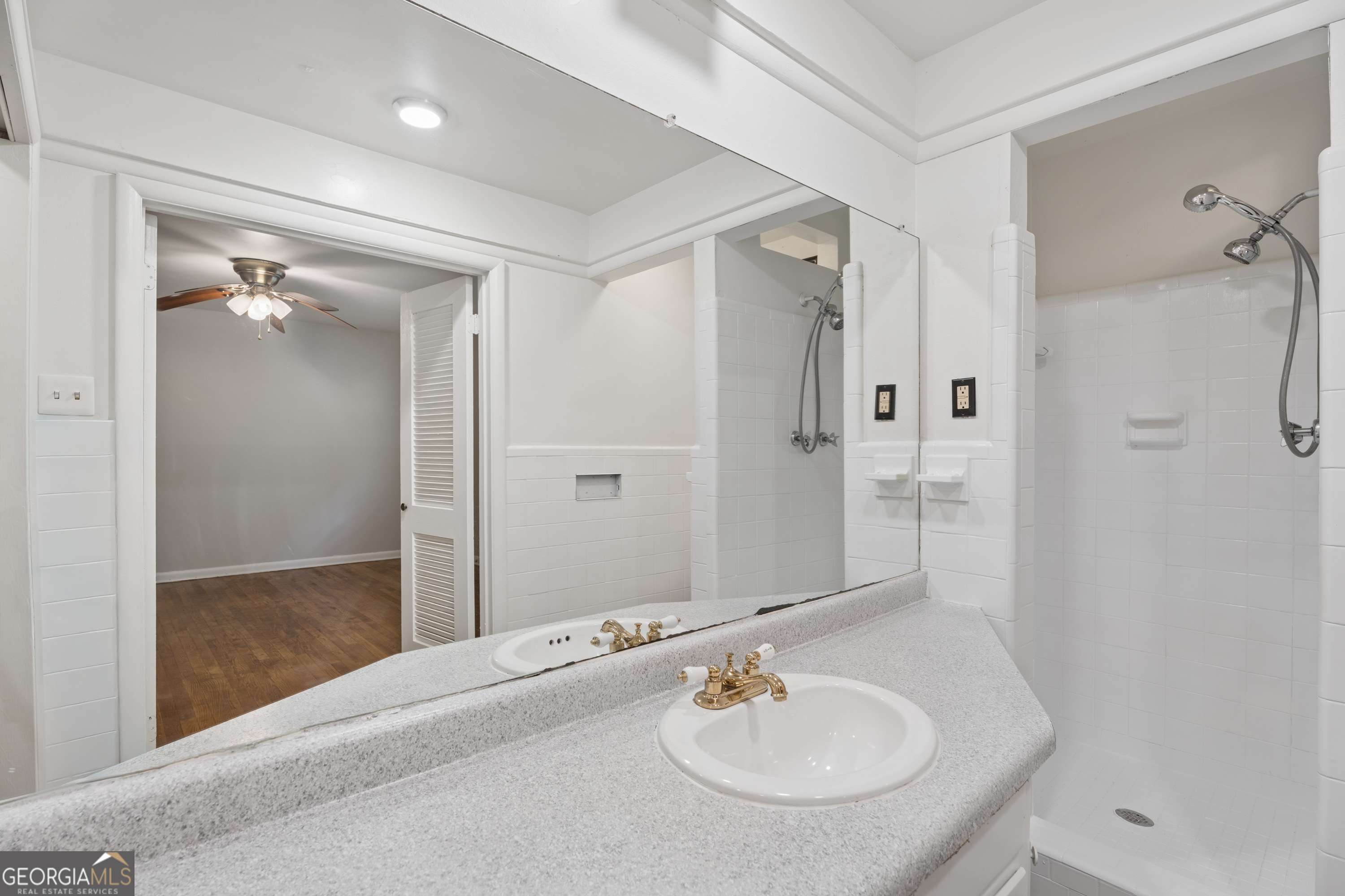 3543 Cloudland Drive Property Photo 16