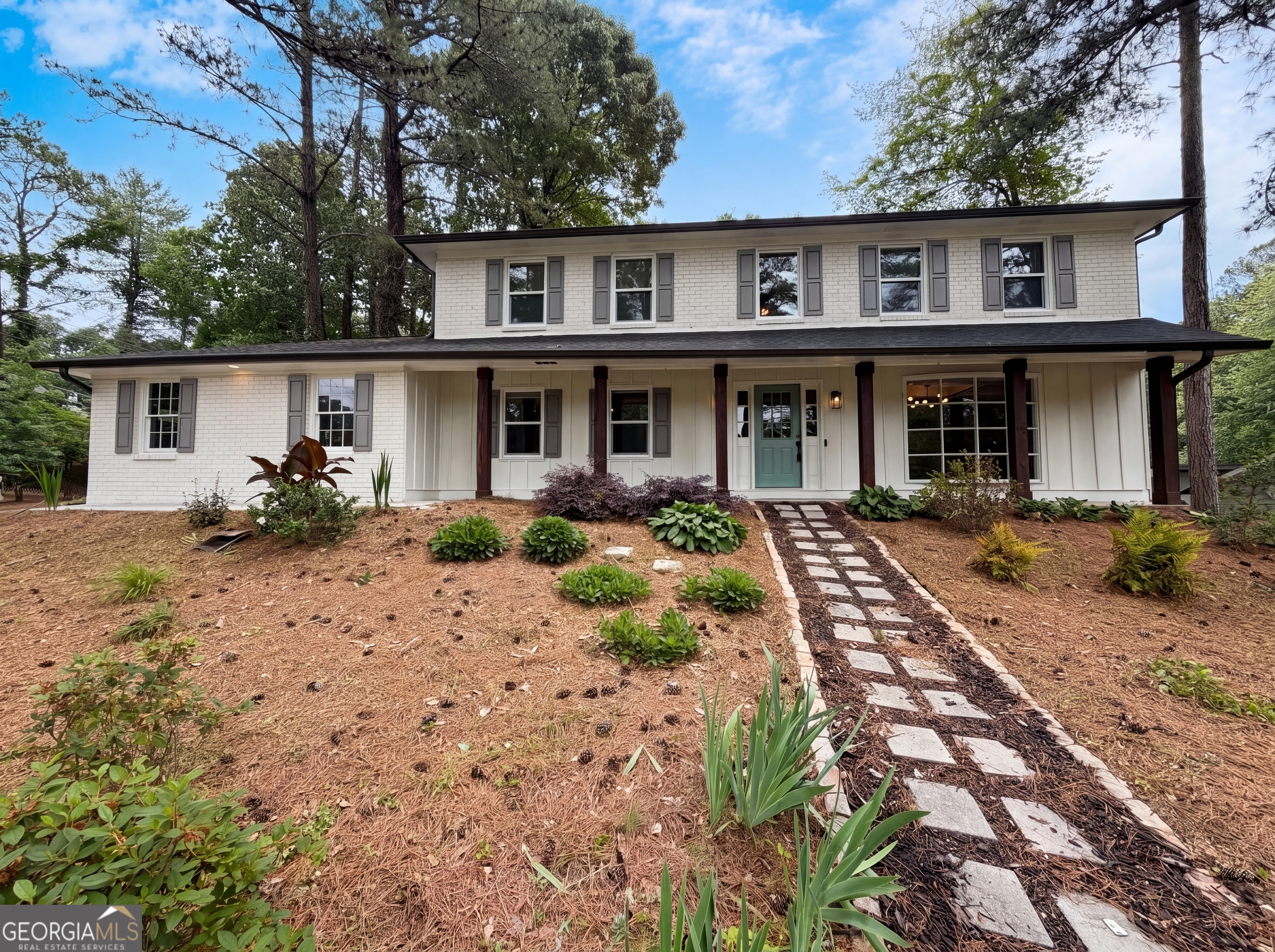 1772 Huntingford Drive Property Photo 1
