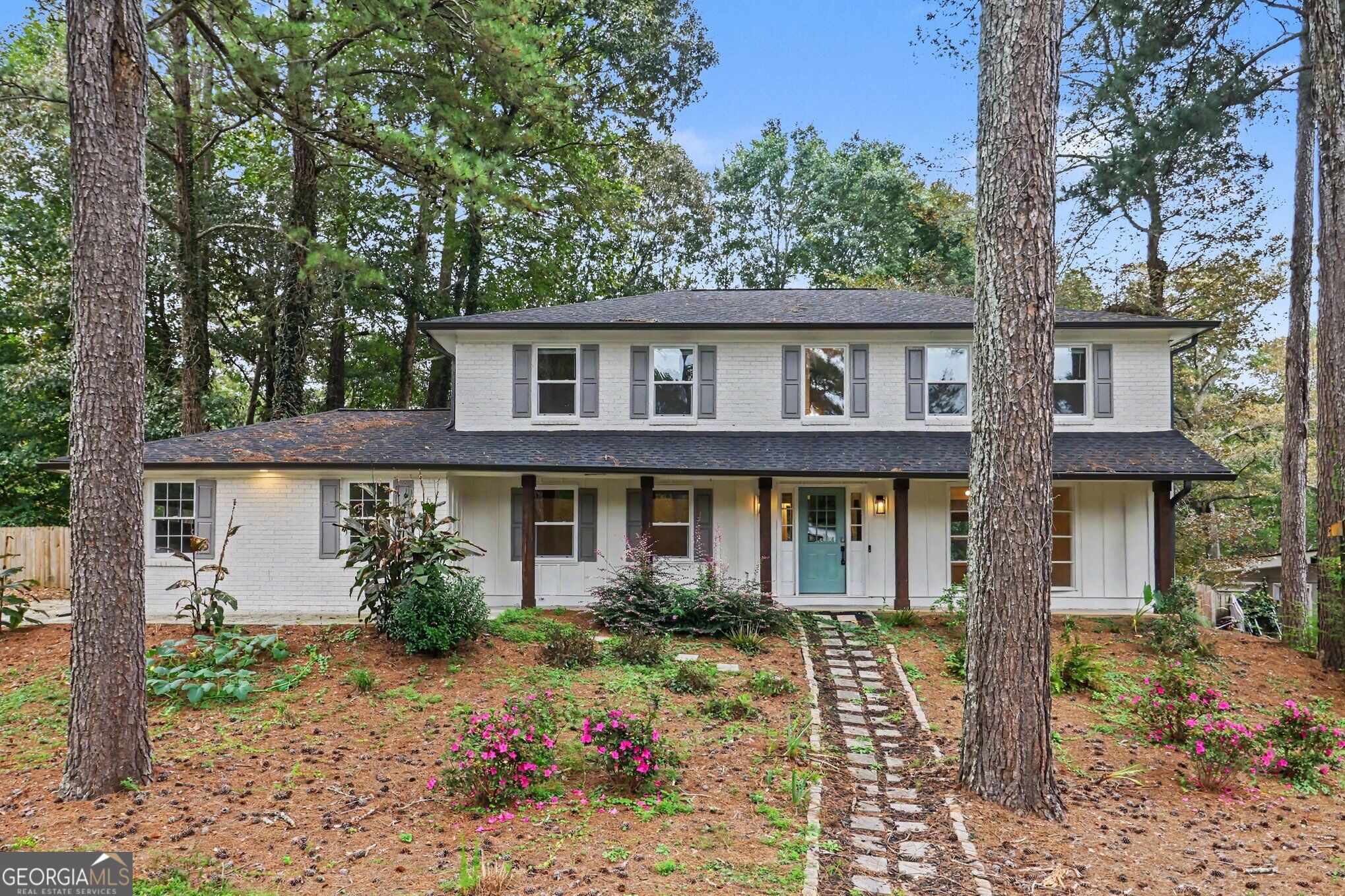 1772 Huntingford Drive Property Photo 1