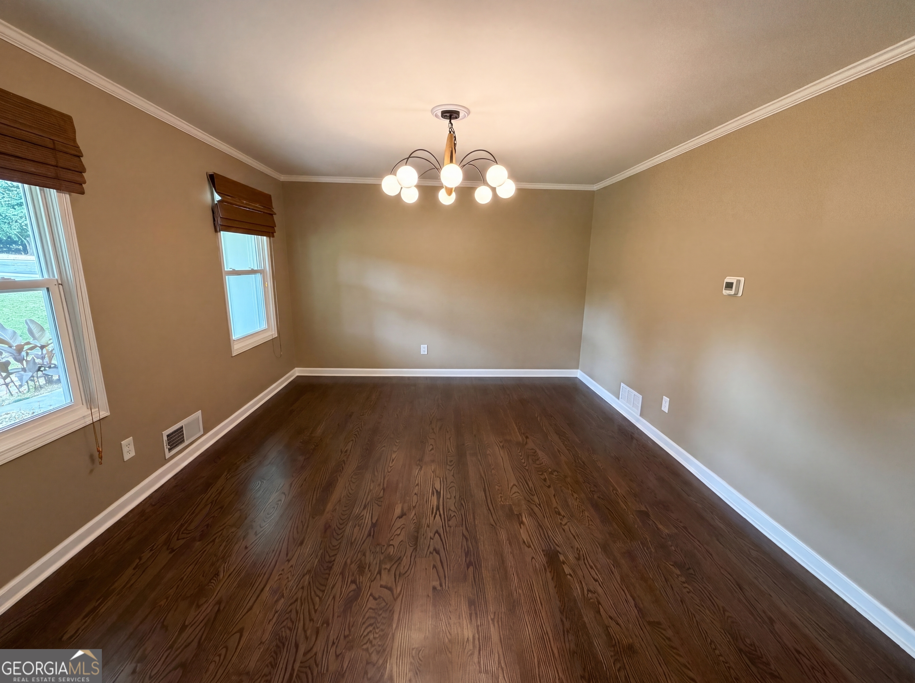 1772 Huntingford Drive Property Photo 7