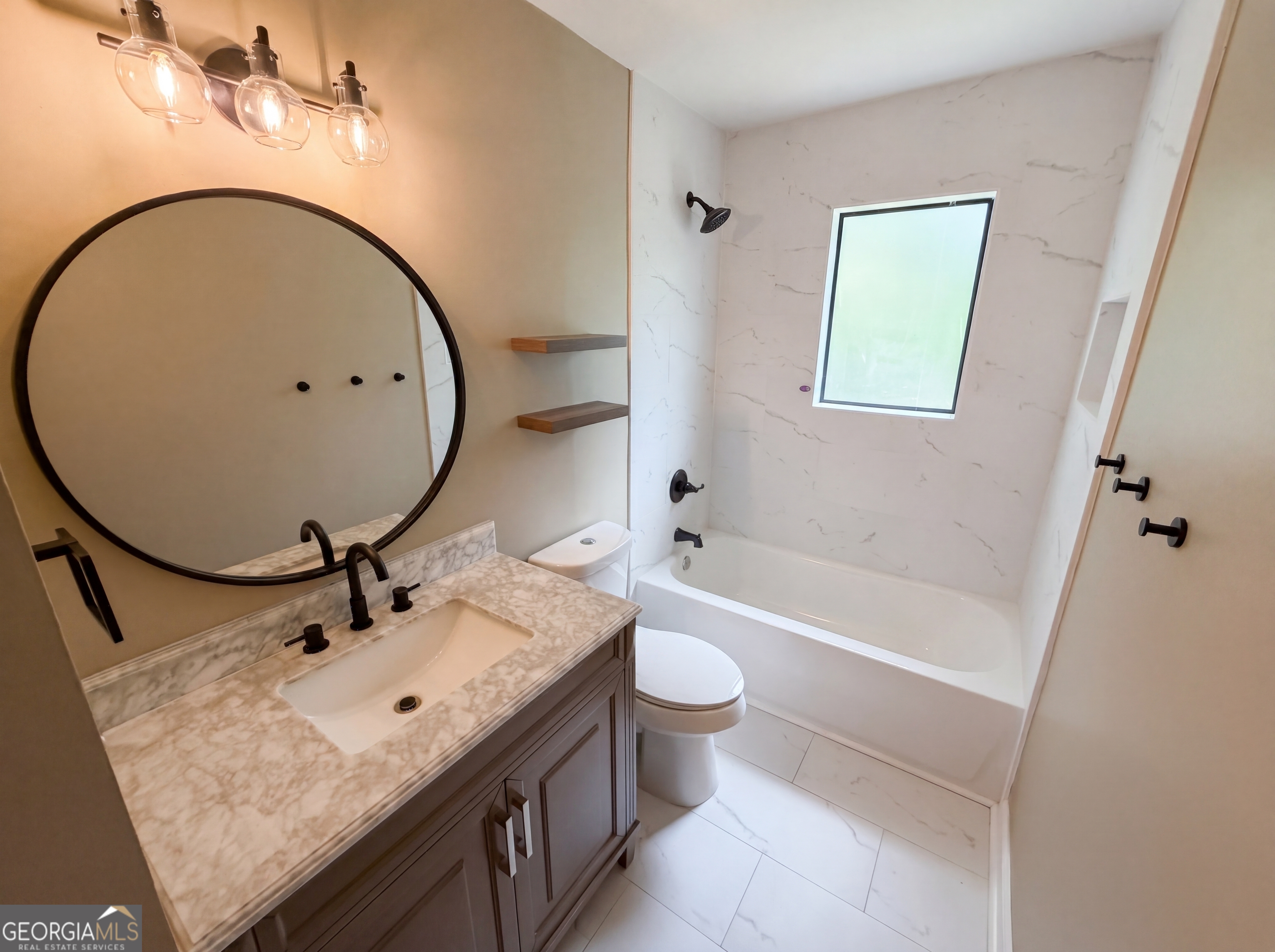 1772 Huntingford Drive Property Photo 12