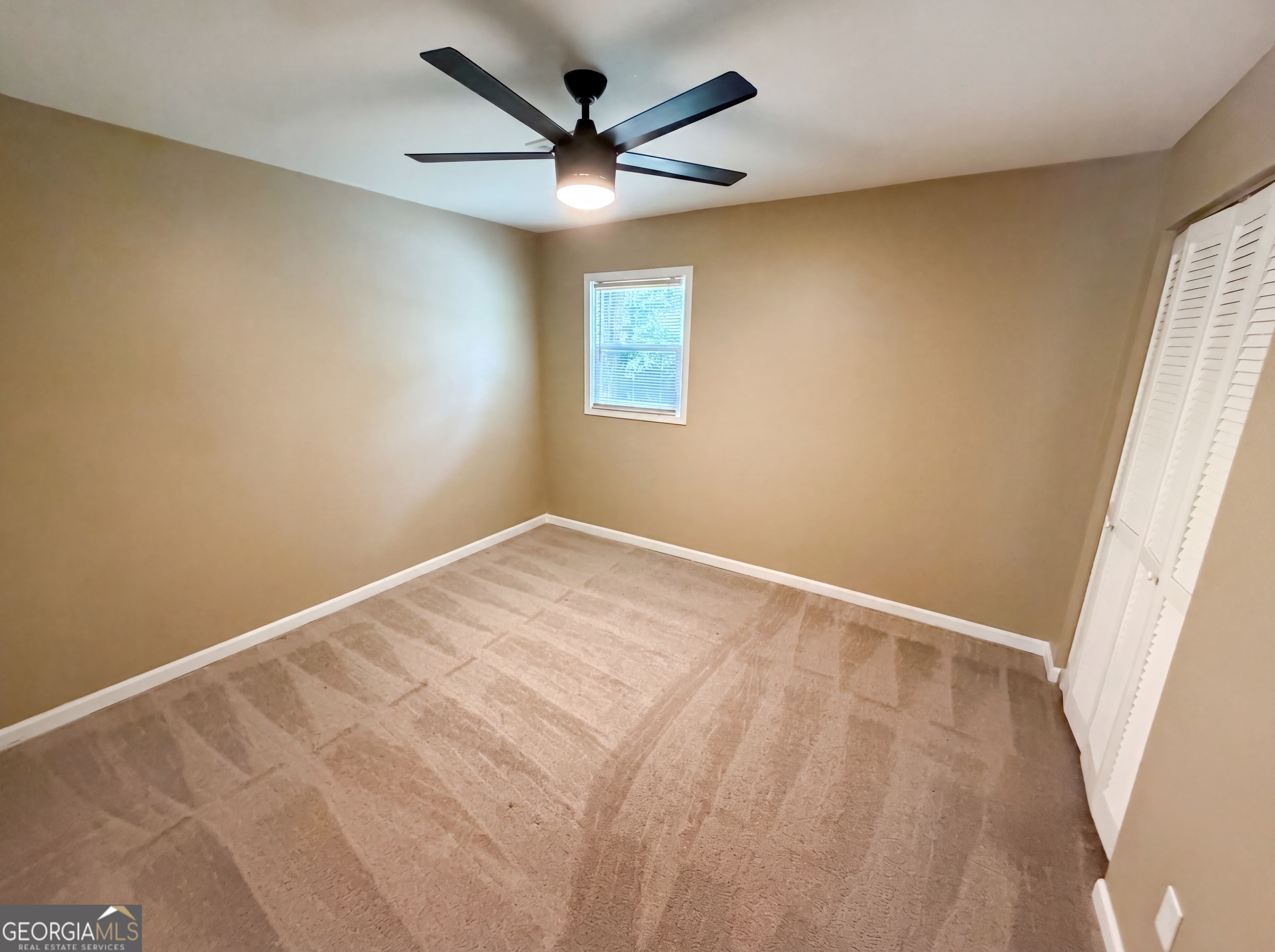 1772 Huntingford Drive Property Photo 15