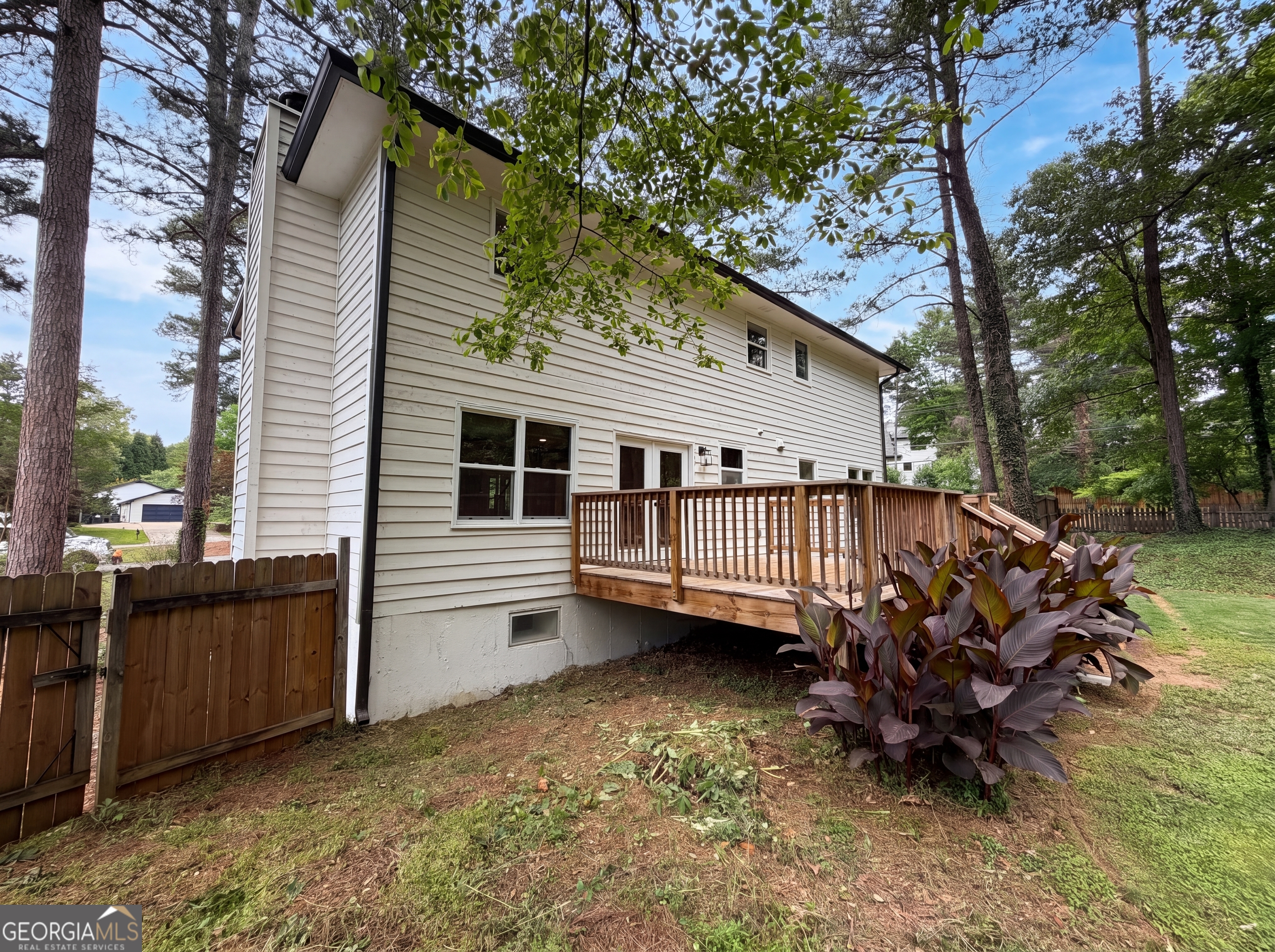 1772 Huntingford Drive Property Photo 33