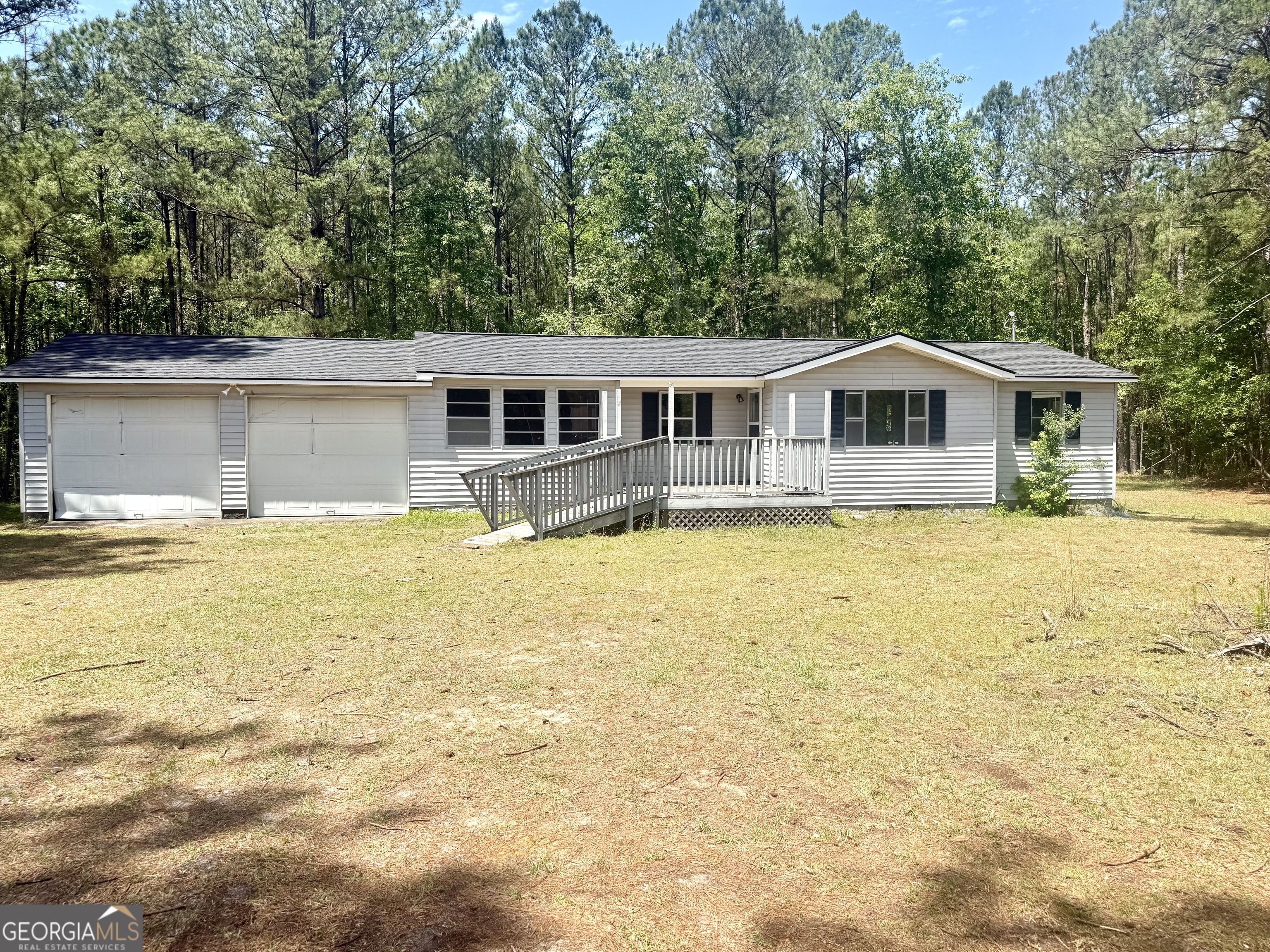 1983 Minton Chapel Road Property Photo 1