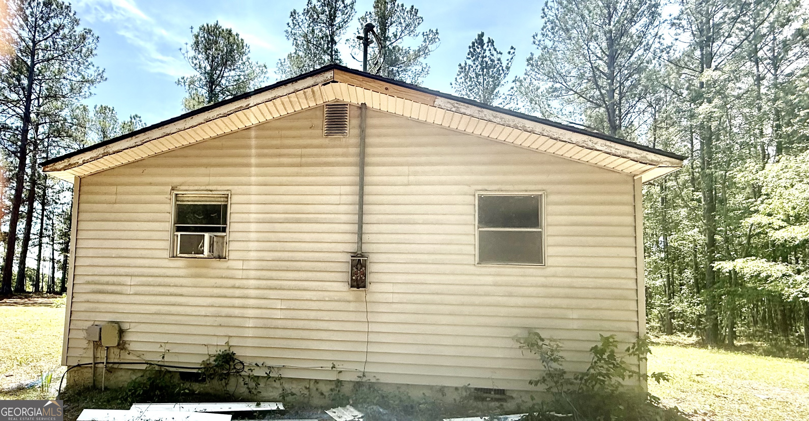 1983 Minton Chapel Road Property Photo 6
