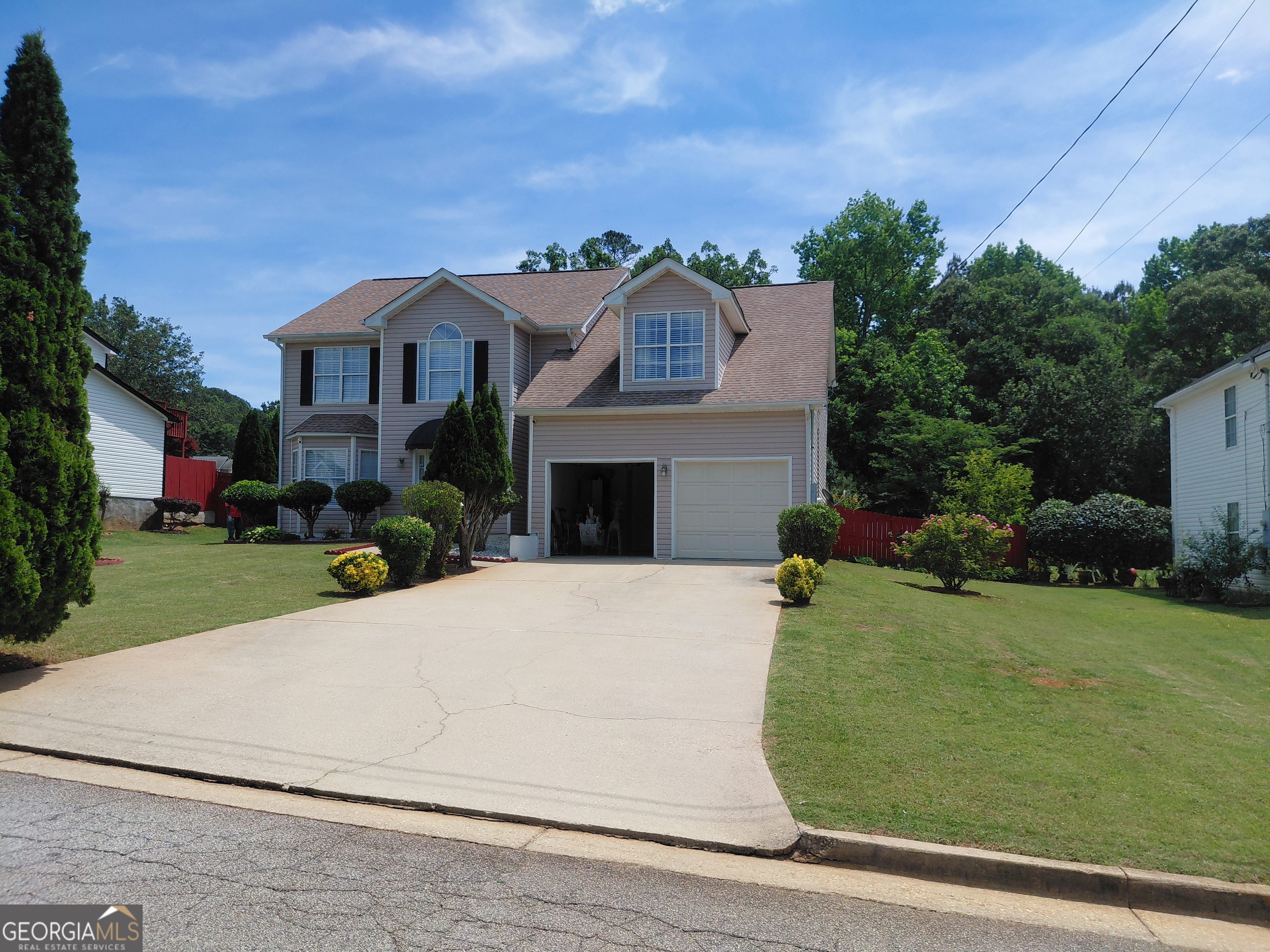 1786 Springwater Way Property Photo 1
