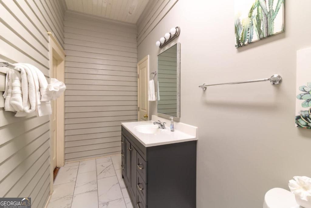 2217 13th Street Property Photo 15