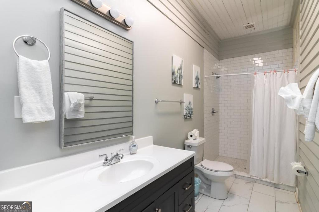 2217 13th Street Property Photo 22