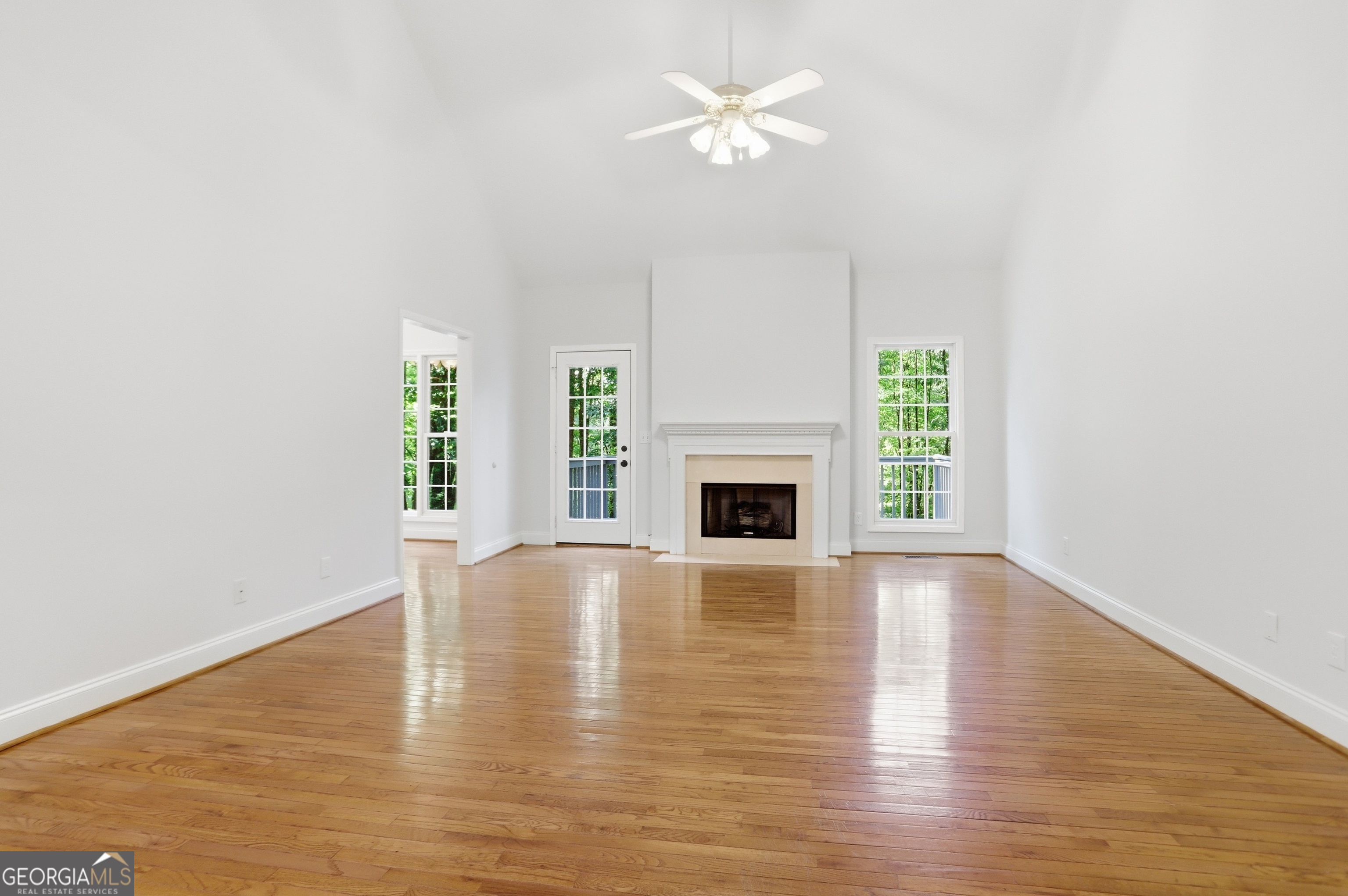 940 Cider Ridge Court Property Photo 3