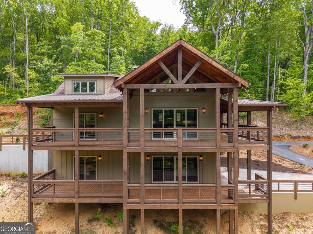148 Virginia Drive Property Photo 1