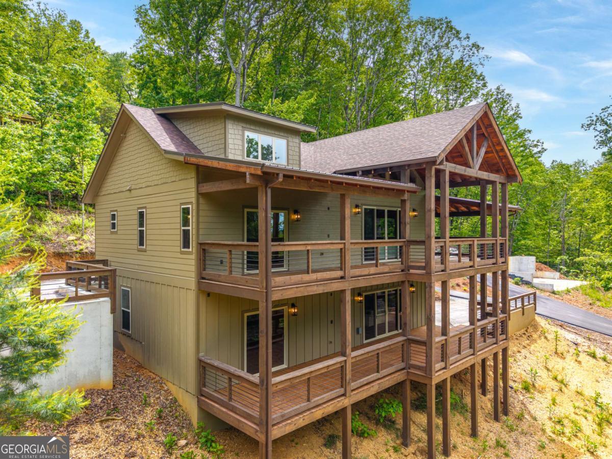 148 Virginia Drive Property Photo 5