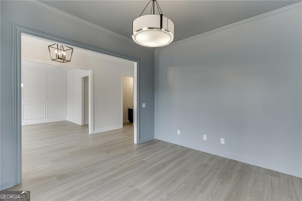 8135 Heardsville Court Property Photo 8