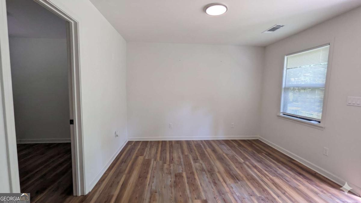 3283 Pebble Drive Property Photo 13