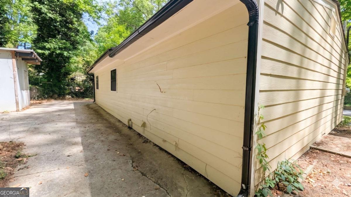 3283 Pebble Drive Property Photo 24