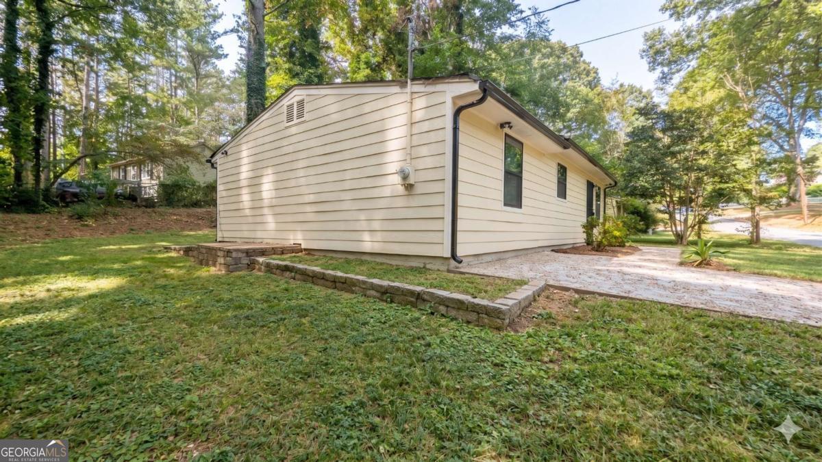 3283 Pebble Drive Property Photo 25