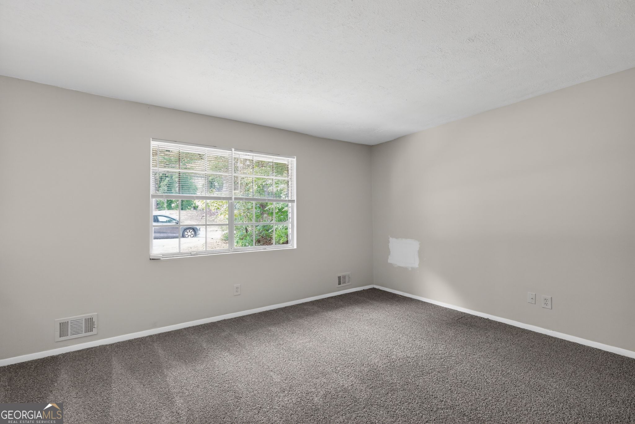 5770 Deerfield Trail Property Photo 16