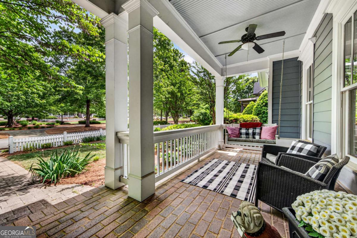 306 Horseshoe Bend Property Photo 7