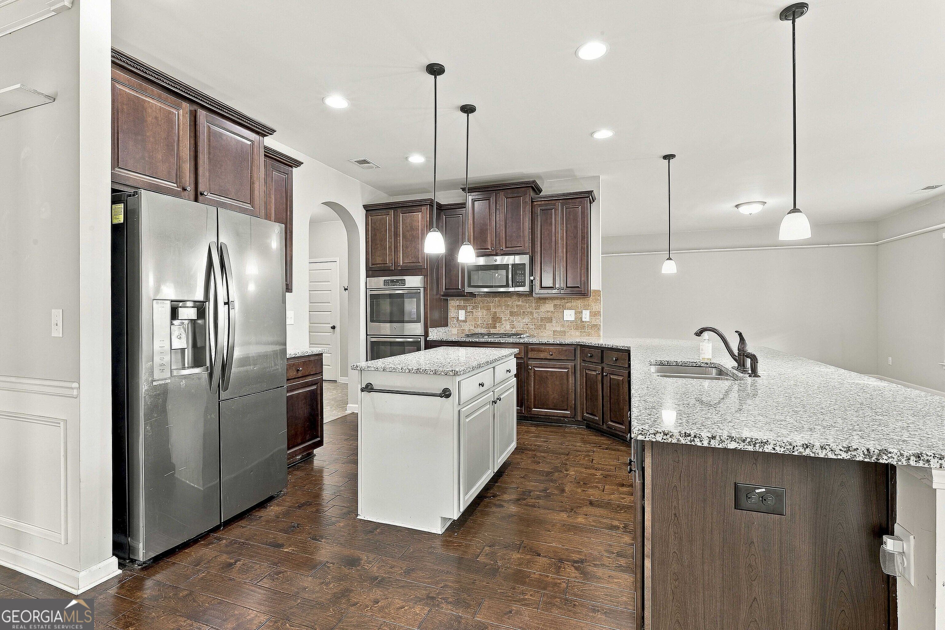 270 Darien Drive Property Photo 26