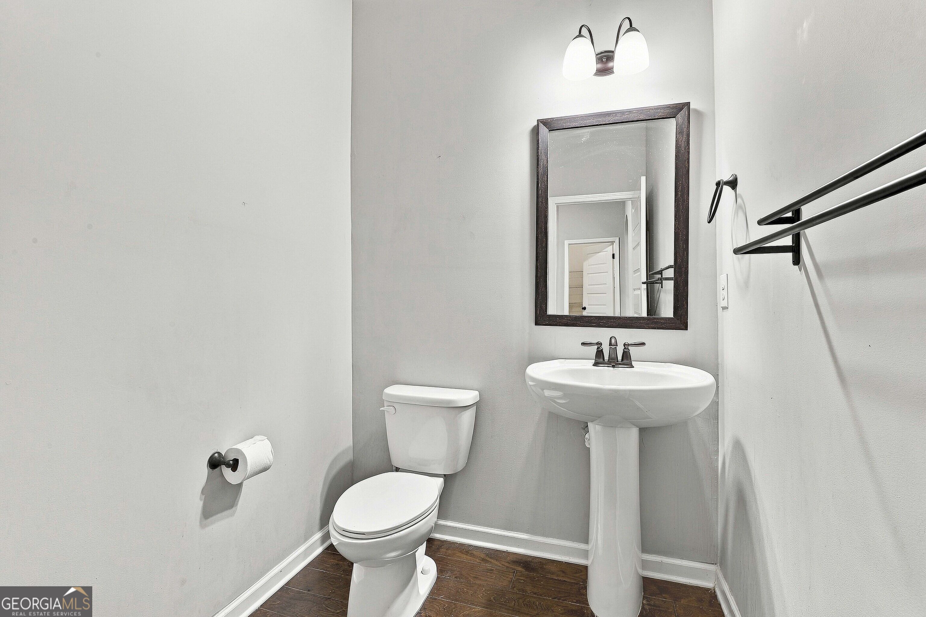 270 Darien Drive Property Photo 31