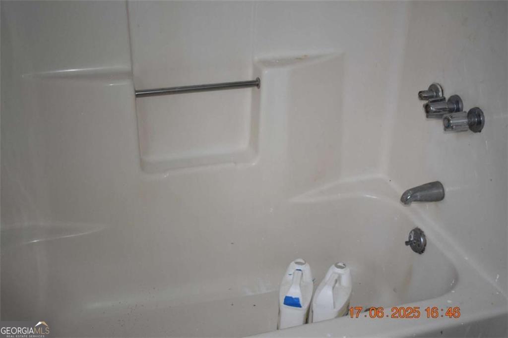 4403 Azalea Drive Property Photo 8