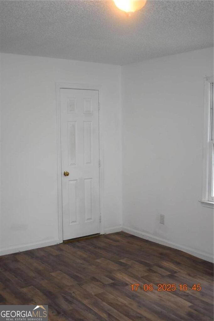 4403 Azalea Drive Property Photo 10